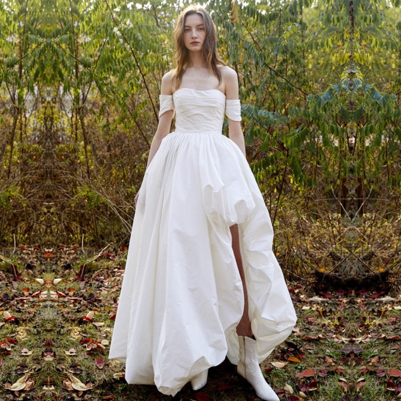 Photography Natural Lighting - Einschultriges, schlichtes Hochzeitskleid 2026 – Neues,